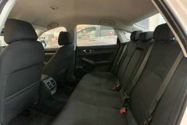 Honda Civic G có sẵn giao ngay trong dịp hè nắng nóng
