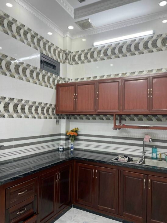 NHÀ TRỆT LẦU ĐẸP MỚI XÂY TRỤC CHÍNH 2 MẶT TIỀN – KDC 3A, P.AN BÌNH NINH KIỀU CẦN THƠ