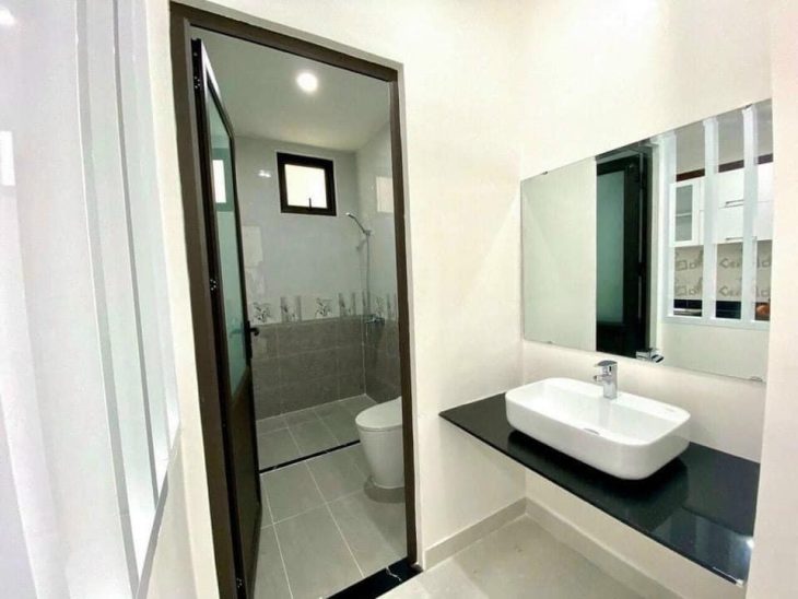 Bán căn hộ chung cư 2 phòng ngủ đầy đủ tiện nghi, sẵn nội thất