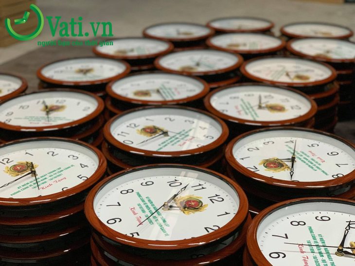 VATI NHẬN SẢN XUẤT ĐỒNG HỒ TREO TƯỜNG THEO YÊU CẦU