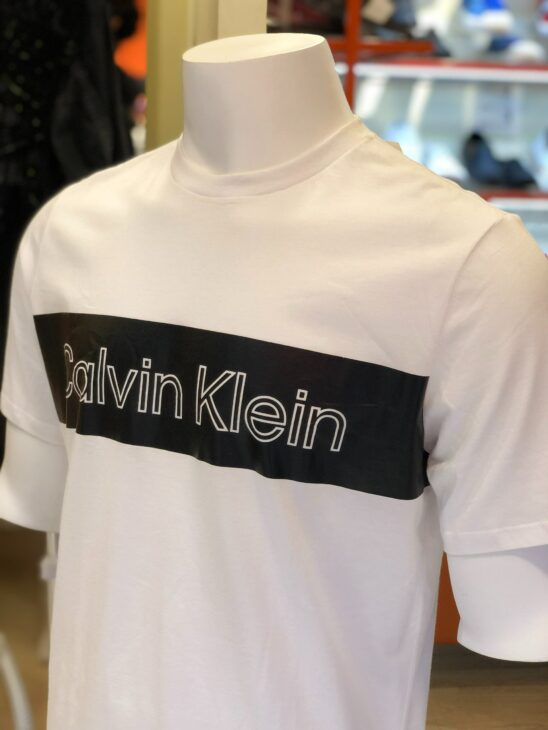 Các Mẫu Áo Nhà Calvin Klein Chất Nhất Shop