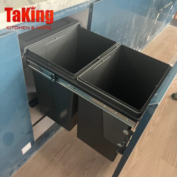 Thùng rác đôi âm tủ hiện đại, chất liệu an toàn TaKing