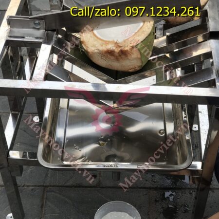 Máy bổ dừa thủ công VM304 giá rẻ Máy bổ dừa thủ công VM304 giá rẻ