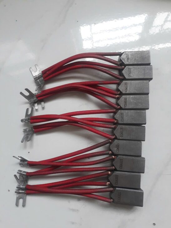 CHỔI THAN CÔNG NGHIỆP CHO CÁC NHÀ MÁY THỦY ĐIỆN, NHIỆT ĐIỆN.