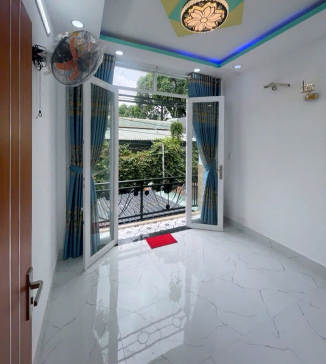 Bán Nhà HXH To 4×15 Thông Nguyễn Văn Lượng Gò Vấp 5 Tỷ Nhỏ