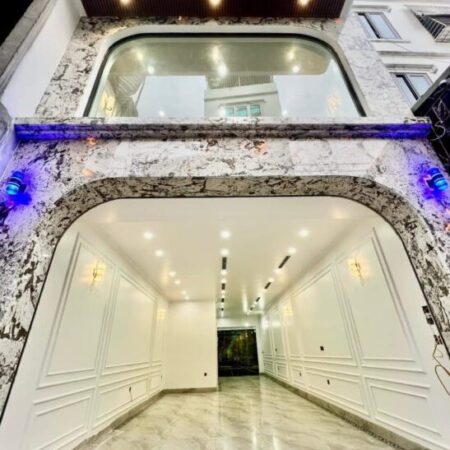 Đây là một ngôi nhà bạn sẽ sở hữu, 51m2, 6 tầng, giá chỉ còn 9,15 tỷ