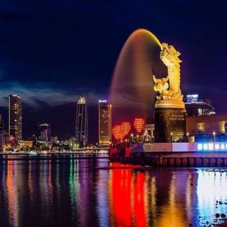 Bán đất mt đường Trần Hưng Đạo, Sát toà nhà Monachi,đối diện khu víp Euro village 1.