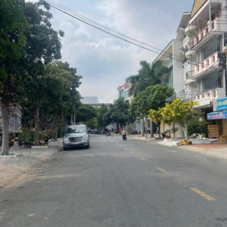 Bán đất mặt tiền kinh doanh đường Song Hành DT 4x17m vị trí đẹp khu dân cư Bình Phú, Phường 10,Quận