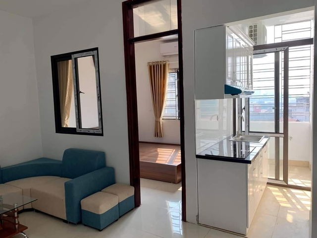 Bán chung cư mini 190 Nguyễn Trãi, 150m2, 10 tầng, ngõ ô tô, 32 phòng, dòng tiền 220tr/tháng, giá