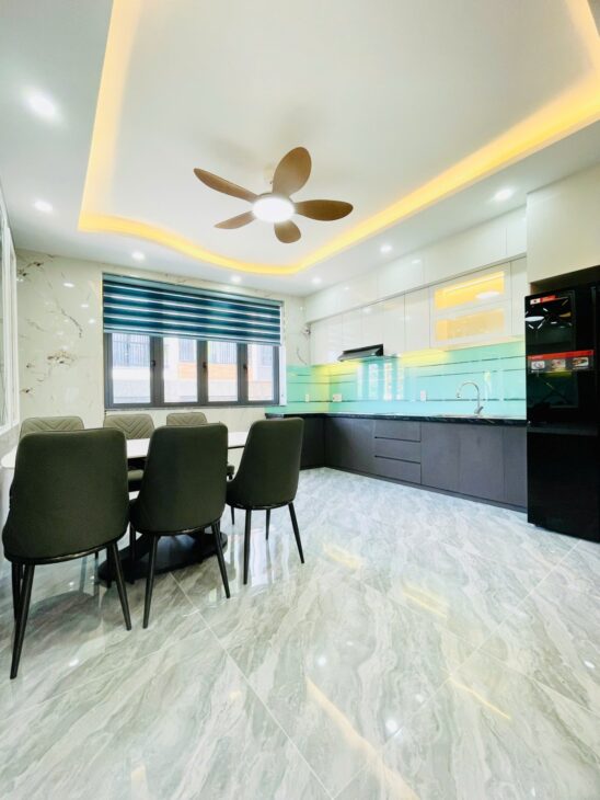 Bán nhà HXH Sư Vạn Hạnh,Quận 10 (4×12) 4T gần Mặt tiền chỉ 6.15 tỷ.