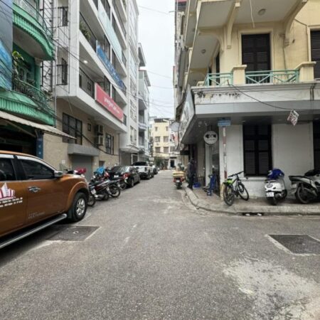 BÁN NHÀ QUAN NHÂN, THANH XUÂN – OTO TRÁNH, KINH DOANH – LÔ GÓC 4TẦNG, MT 4.5M – CHỈ 13.2 TỶ BÁN NHÀ QUAN NHÂN, THANH XUÂN – OTO TRÁNH, KINH DOANH – LÔ GÓC 4TẦNG, MT 4.5M – CHỈ 13.2 TỶ