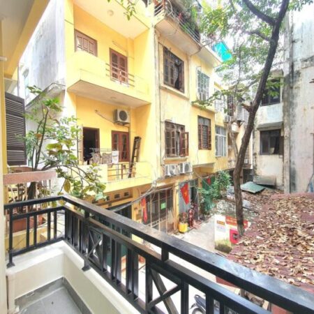 BÁN NHÀ PHÂN LÔ DÂN XÂY PHỐ NGUYỄN LƯƠNG BẰNG, 42M2 8.TỈ, TẶNG BỘ TỦ BẾP CAO CẤP MỚI TINH TRỊ GIÁ