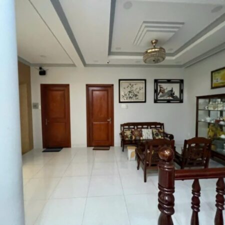 Bán cặp nhà đẹp có thang máy DT 8x20m mặt tiền đường số 4A, hướng Tây khu Tên Lửa, Bình Trị Đông B