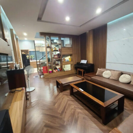 Văn Cao Ba Đình – gần ô tô – 57m – 6 tầng thang máy – chỉ 15 tỷ