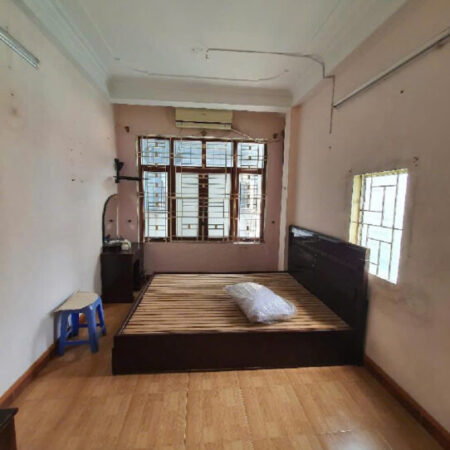 Nhà Bồ Đề , 25M , 5 tầng , Nhỉnh 4 tỷ . đẹp hết chỗ chê ah