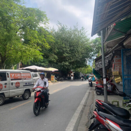 Mặt phố An Dương 4 tầng, 4,3 tỷ , Đường 10m , ô tô tránh