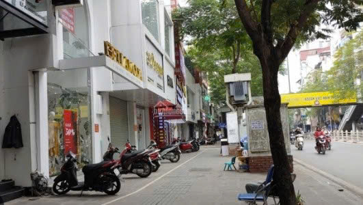 Bán nhà Mặt phố Vỉa hè rộng Kinh doanh sầm uất Trung tâm Quận Đống Đa thang máy giá hơn 20 tỷ xíu…