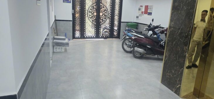 CCMNI 23 PHÒNG KHÉP KÍN THANG MÁY – ĐỦ PCCC – Ô TÔ THÔNG – DÒNG TIỀN 100TR/THÁNG