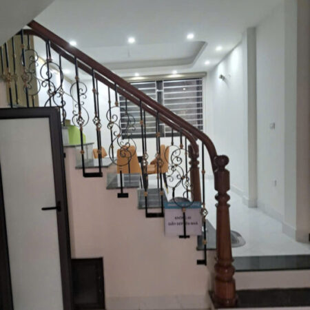 Bán La Khê Hà đông 38m2 4 tầng hơn 5 tỷ
