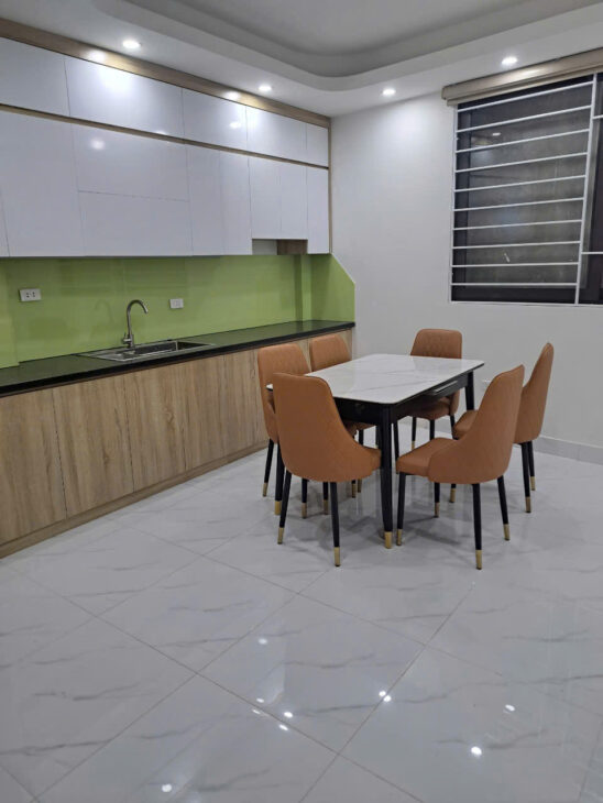 Bán La Khê Hà đông 38m2 4 tầng hơn 5 tỷ