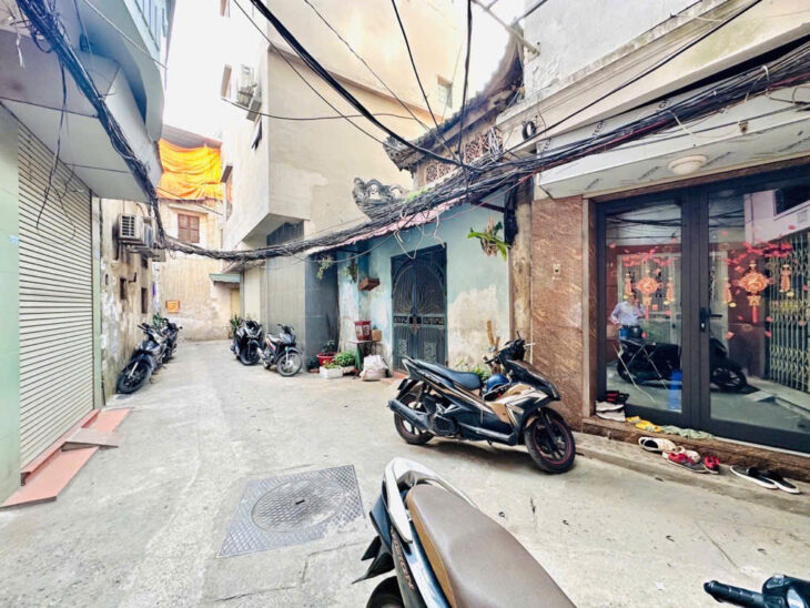 BÁN NHÀ BẠCH MAI, NGÕ THOÁNG, SỔ RIÊNG, 5 TẦNG 3 NGỦ 2.7 TỈ