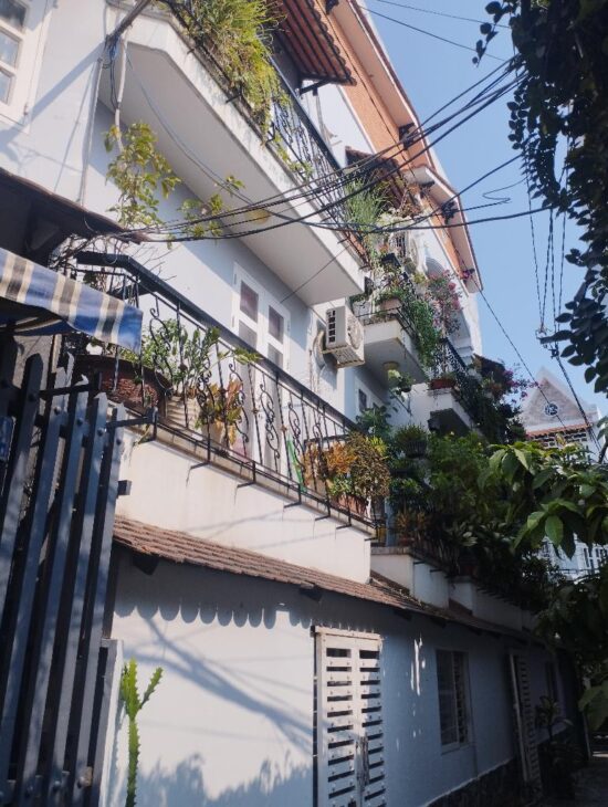 NHÀ 3 TẦNG 9 PN 9WC – 75M2 – HXH 6M – THU NHẬP 23TR/TH – CHỈ 6.2 TỶ TL