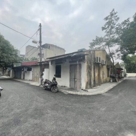 Bán nhà Nguyễn Khoái giá 5.8 tỷ, diện tích 50m2, C4, mặt tiền 4.6m