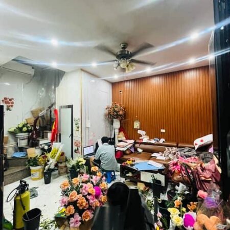 án Nhà Nguyễn Trãi, Cách Phố Chỉ 20m, Giá 5.8 Tỷ – Diện Tích 26.2m², Mặt Tiền Rộng án Nhà Nguyễn Trãi, Cách Phố Chỉ 20m, Giá 5.8 Tỷ – Diện Tích 26.2m², Mặt Tiền Rộng