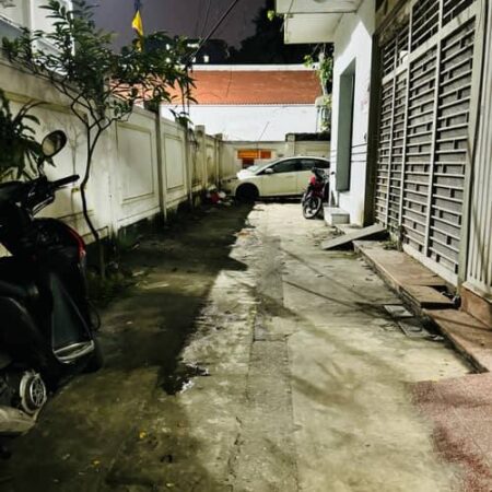 Nhà 46,8m², mặt tiền 4,5m, khu phân lô Bộ Công An Bùi Xương Trạch, giá 11,6 tỷ, ô tô đi quanh