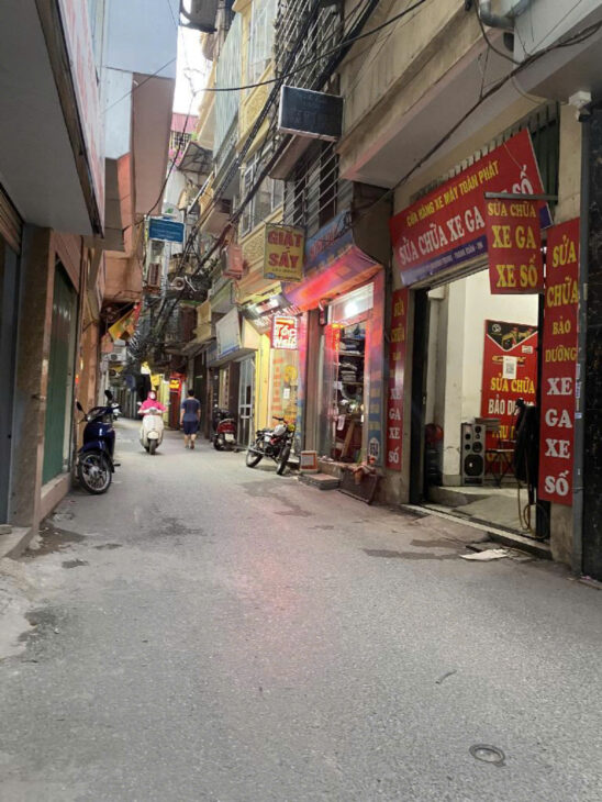 NHÀ PHỐ KHƯƠNG TRUNG – Ở LUÔN – NHÀ 4 TẦNG- 3,6M MẶT TIỀN -NỘI THẤT MỚI ĐẸP – GIÁ CHỈ NHỈNH 5T