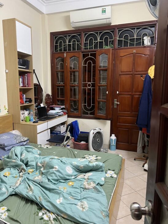 Bán nhà Bà Triệu giá 8 tỷ, diện tích 33m2, 4 tầng, mặt tiền 3m