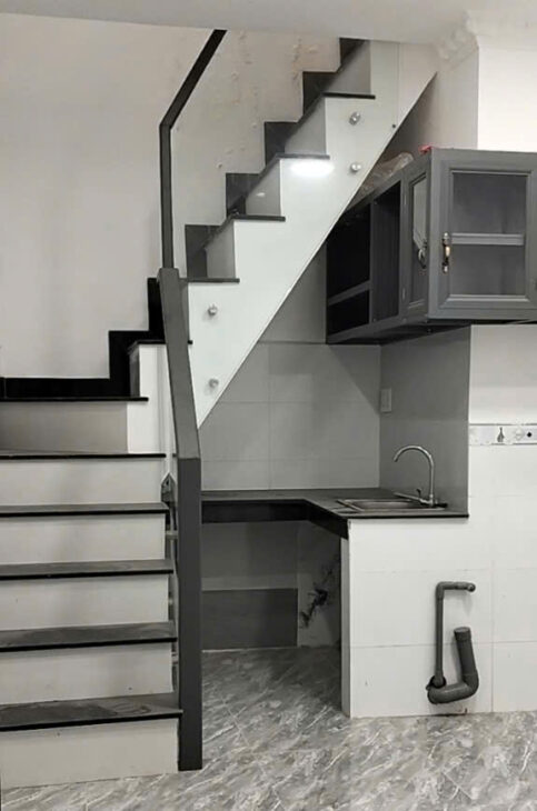 NHÀ ĐẸP – GIÁ Tốt – Vị Trí Đắc Địa Tại : Huỳnh Tấn Phát – Phú Thuận – Quận 7- Hồ Chí Minh