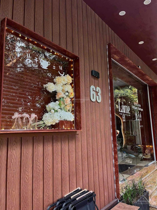 Siêu hót sang nhượng quán cafe hồ Chùa Láng nhượng, Giá thuê 28tr, 60m2 lô góc 2 mặt tiền