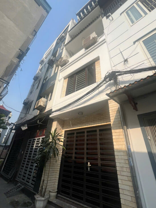 NHÀ CHÍNH CHỦ – GIÁ TỐT – Vị Trí Đẹp Tại Tổ 19, Phường Ngọc Thuỵ, Quận Long Biên, Thành phố Hà Nội