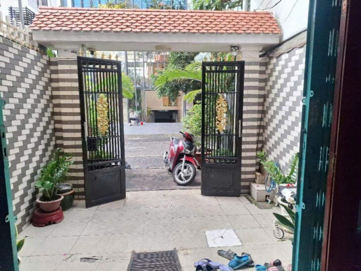 BÁN NHÀ CHÍNH CHỦ FULL TIỆN ÍCH – GIÁ TỐT – VỊ Trí Đẹp Tại : Phường 5 –