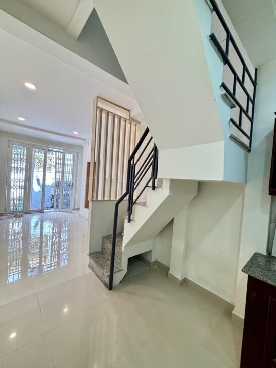 2PN, NGAY ĐẠI HỌC CÔNG NGHIỆP 4, VỪA HỌC Ở, P7 GÒ VẤP, GIÁ NHỈNH 3 TỶ