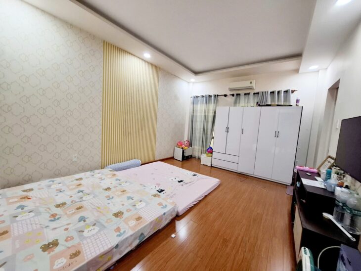 BÁN NHÀ TÂN BÌNH GIÁP QUẬN 10, 105M2, HXH, 4 TẦNG, GIẢM 1 TỶ.