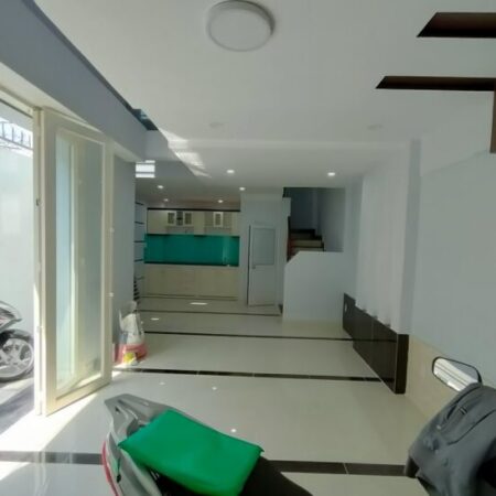Nhà NGÔ ĐỨC KẾ, BÌNH THẠNH, nhỉnh 6 tỷ, 5 phòng làm chdv Nhà NGÔ ĐỨC KẾ, BÌNH THẠNH, nhỉnh 6 tỷ, 5 phòng làm chdv