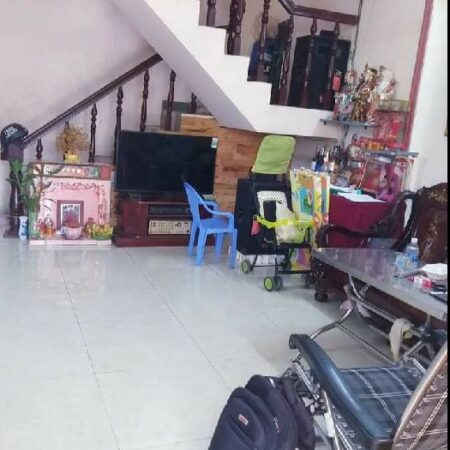 Nhà lô nhì trung tâm quận 7, 3 mặt tiền hẻm xe hơi tới cửa Nguyễn Văn Quỳ, 7.5×15, 2 tầng, chỉ 8 tỉ