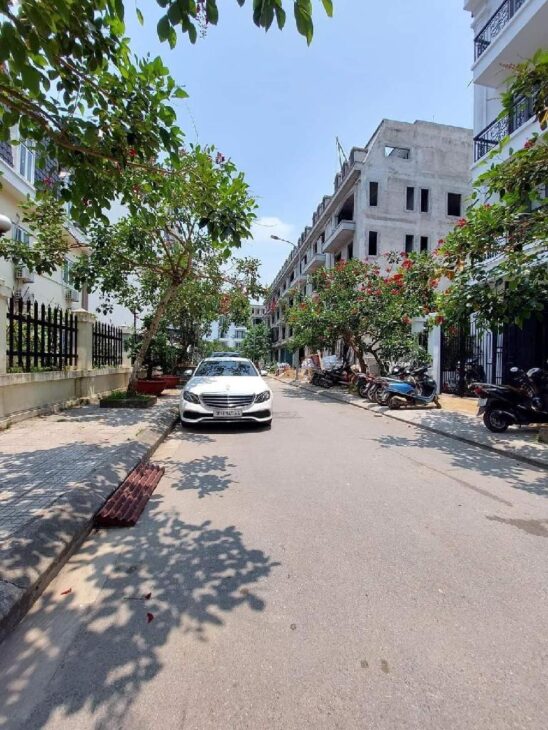 Bán nhà liền kề vĩnh hưng 5 tầng vỉa hè ô tô dừng đỗ ngày đêm hoàng mai