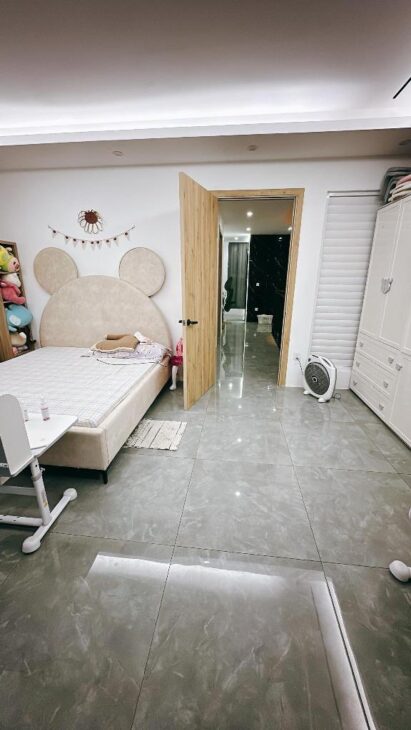 Bán nhà yên lạc 7 tầng thang máy long lanh ô tô tránh kinh doanh văn phòng hai bà trưng