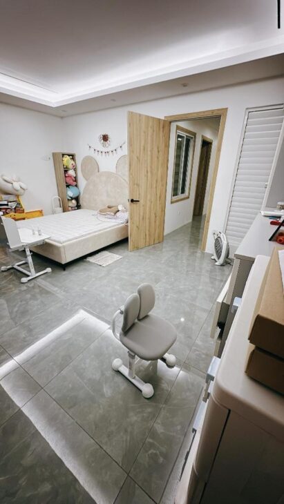 Bán nhà yên lạc 7 tầng thang máy long lanh ô tô tránh kinh doanh văn phòng hai bà trưng