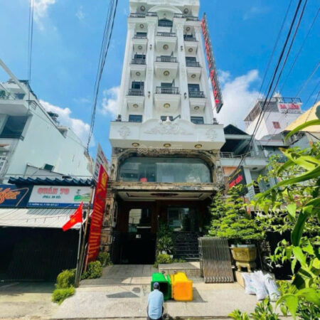 Chuyên bán căn hộ dịch vụ có dòng tiền tốt, dễ thanh khoản khu vực Quận 7 . Từ 50 tỷ đến 200 tỷ