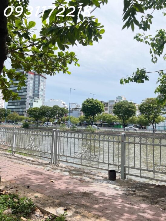 Mặt tiền Ba Đình view sông thoáng 4×10 chỉ 5 tỷ 2