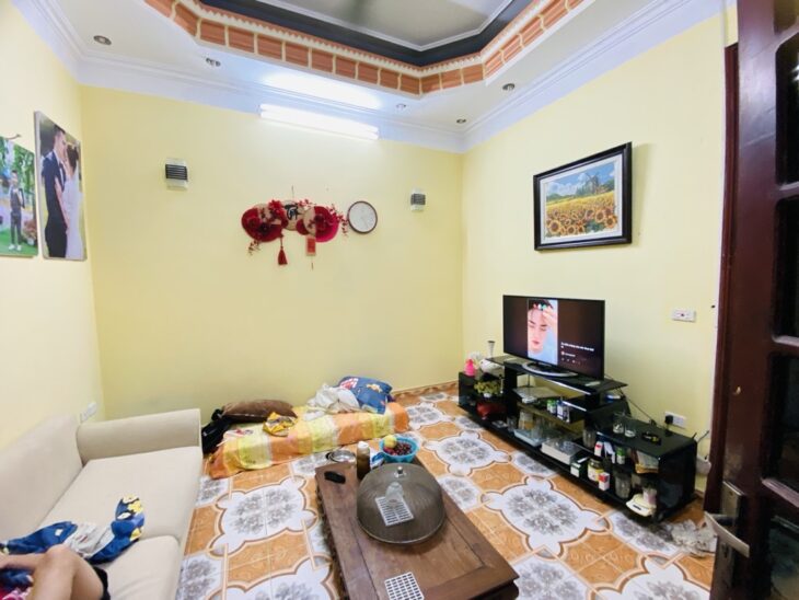 BÁN NHÀ KIM GIANG, THANH TRÌ, VÀI CHỤC MÉT RA Ô TÔ, 46M2, 6.9 TỶ