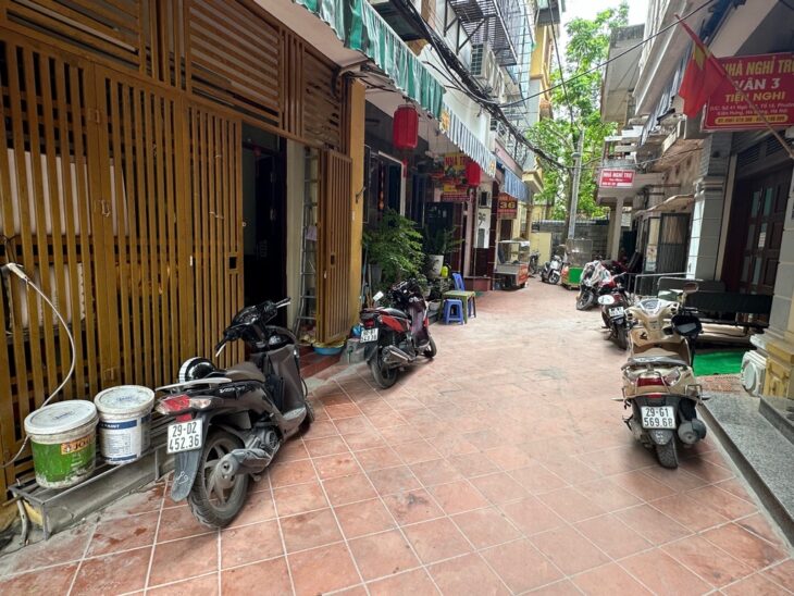 CĂN NHÀ 7 TẦNG MẶT TIỀN 4.3M, KINH DOANH SINH LỜI – GIÁ TỐT NHẤT KIẾN HƯNG, HÀ ĐÔNG