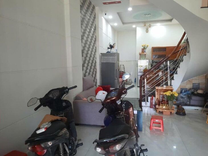 KHU PHÂN LÔ GIÁP VINHOME GRAND PARK NHÀ MỚI 3T DT60M2 GIÁ 4 TỶ 250 TL.