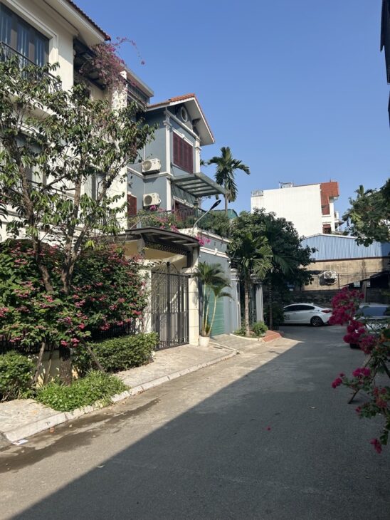 Bán nhà biệt thự nguyễn đức cảnh 3 tầng ô tô tránh dừng đỗ ngày đêm hoàng mai