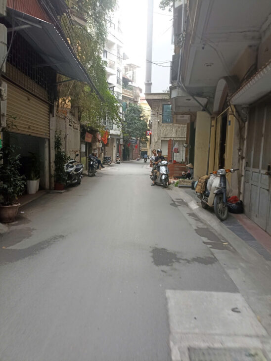 NHÀ PHÂN LÔ HOÀNG VĂN THÁI – NGÕ Ô TÔ TRÁNH – NHÀ MỚI- NỘI THẤT ĐẸP- 38M2- 4 TẦNG- MT 3.3M- GIÁ 7.x