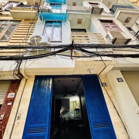 Bán nhà thanh nhàn 5 tầng dân xây hai bà trưng Bán nhà thanh nhàn 5 tầng dân xây hai bà trưng